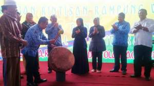 Wali Kota Serang Tb.Haerul Jaman saat meresmikan Kampung Wisata Baru Situ Ciwaka