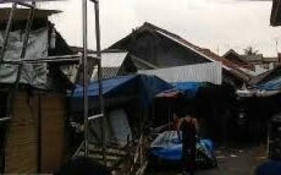 Keukeuh Tidak Mau Dipindahkan, Para Pedagang Pasar Karangatu Minta Renovasi