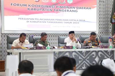 Bahas Pilkades Serentak, Bupati Kumpul Bareng Forkopimda