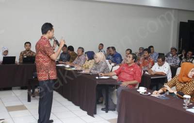 Bupati Serang Kawal Langsung Evaluasi Sakip