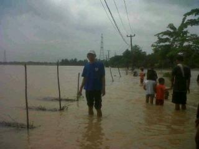 Kresek- Sungai Cidurian meluap sampai ke dua desa, Rabu (22/1)DT