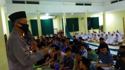 Program Saba Pesantren, Kapolsek Petir Sambangi Ponpes Shohibul Muslimin