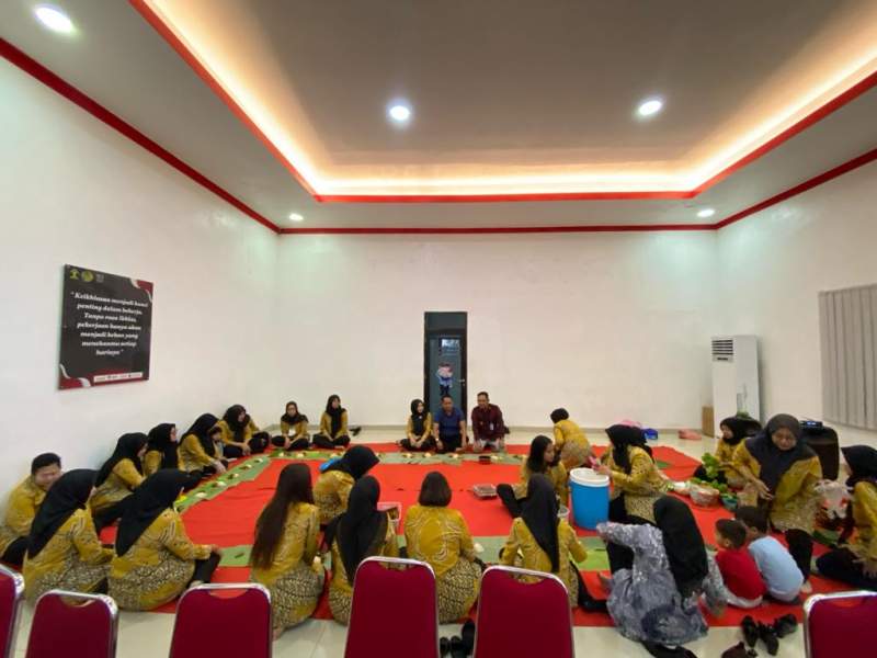 Hadiri Pertemuan Rutin, Kakanwil Perkenalkan Diri Kepada DWP Lapas Kelas I Tangerang