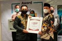 Ketua DPRD Tangsel Raih Penghargaan Profesional Legislator