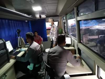 Dekatkan Pelayanan, Polda Banten Gelar Layanan SIM Keliling