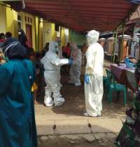 Dampak Guru Ngaji Di Curug Positif Cavid 19, 30 Santri Jalani Rapid Test