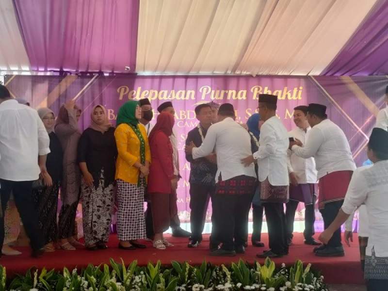 Masuk Masa Pensiun, Camat Cikupa Gelar Perpisahan