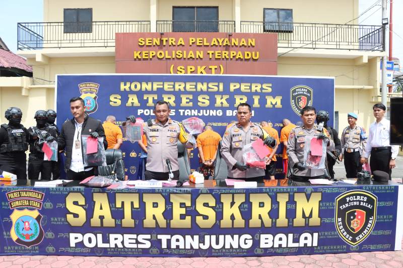 Kapolres Tanjung Balai Pimpin Konferensi Pers Ungkap Kasus Curanmor