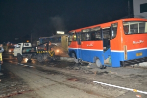Kecelakaan Maut Metro Mini, Satu Tewas dan Delapan Luka