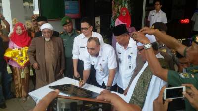 Zaki Resmikan Gedung Kantor Kecamatan Kemiri